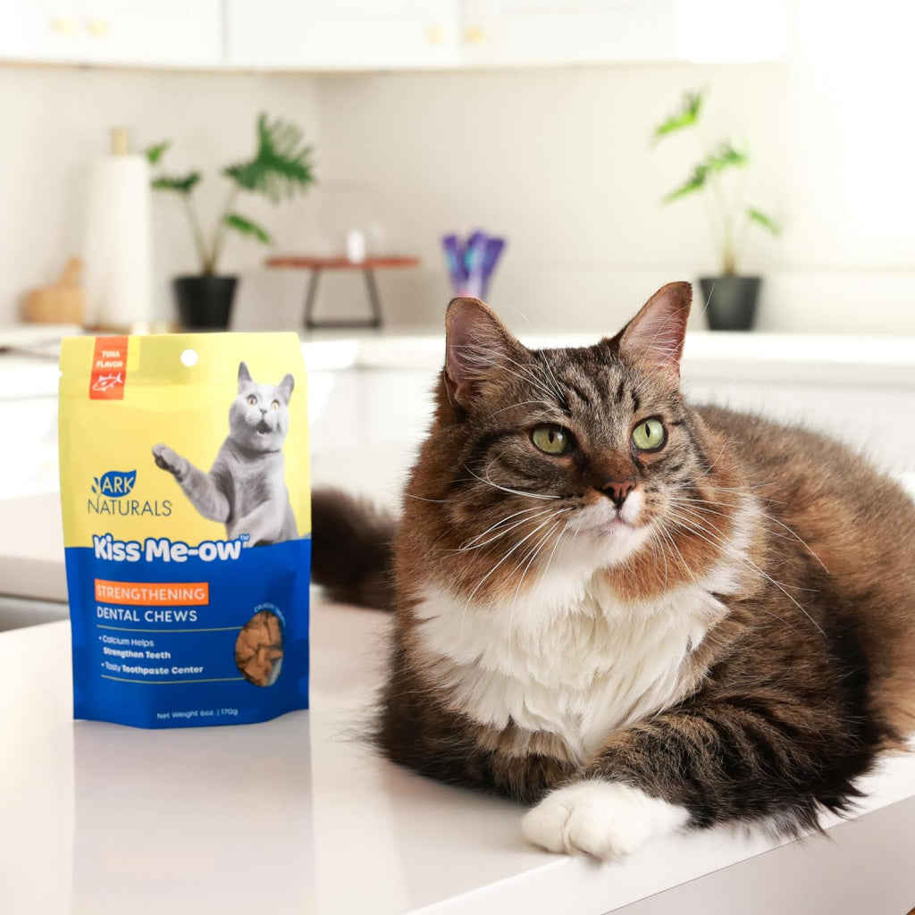 Ark Naturals Kiss Me-Ow Strengthening Dental Chews Crunchy Cat Treats -Tuna Flavor