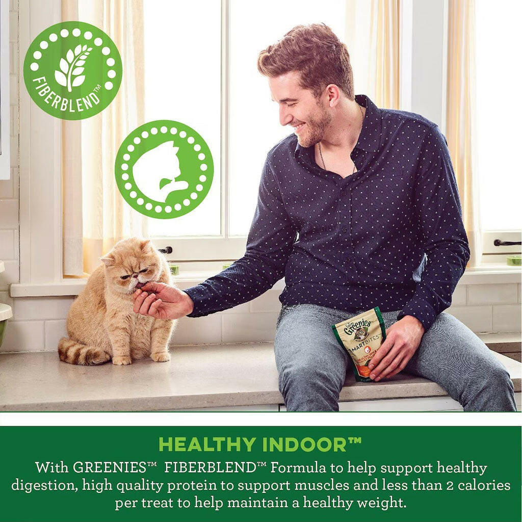 Greenies Feline SmartBites Healthy Indoor Tuna Flavor Cat Treats features