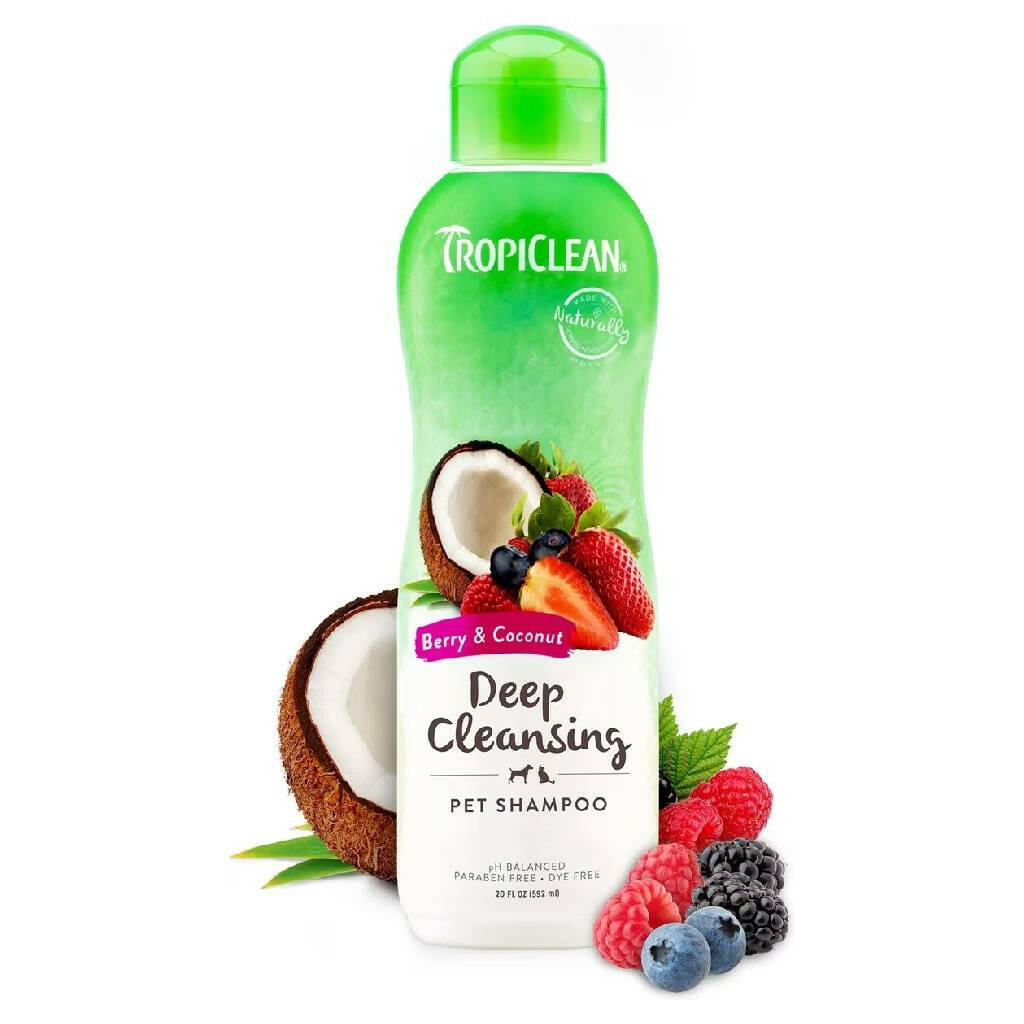Tropiclean Coconut & Berry Deep Cleansing Shampoo For Pets (20 oz)